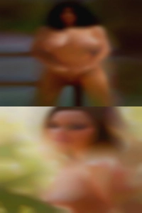 MO swingers hang naked out.