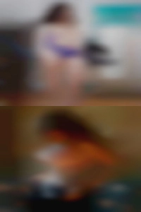 Horny wife dildo hot ramming!